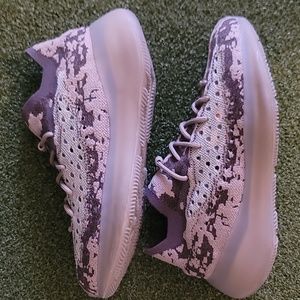 Adidas Yeezy Boost 380 Size US 10